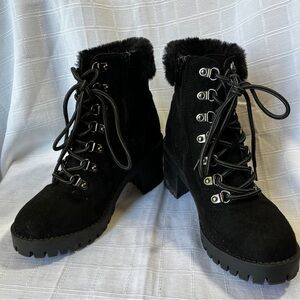 Top Moda Black Combat Style Chunky Heel Lace-Up Ankle Boots Faux Fur Women's 6.5